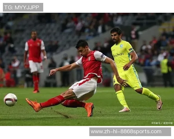 里奥阿维迎战布拉加激战一触即发双方争夺胜利的关键时刻 里奥阿维迎战布拉加激战一触即发双方争夺胜利的关键时刻