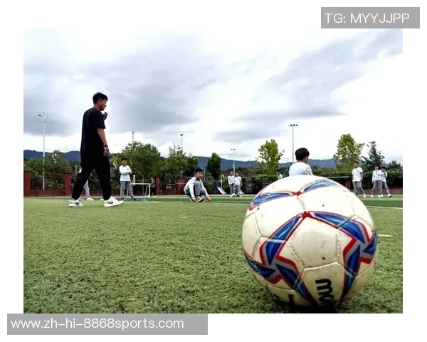 “川超”世界级脚后跟传球！达州队张恒：期望自己能进球丨川超·点将台